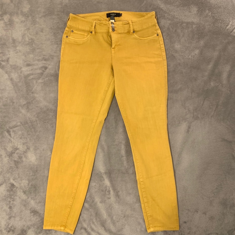 TORRID YELLOW JEGGINGS